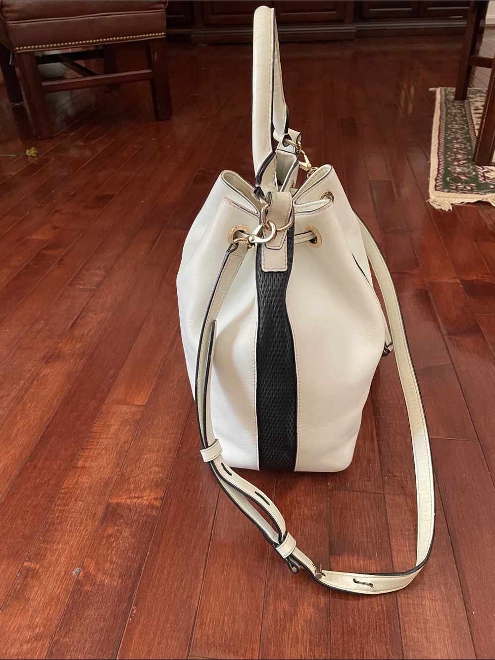 Henry Bendel White Leather Drawstring Bucket Bag with Tassel Accent - Picture 3 of 6
